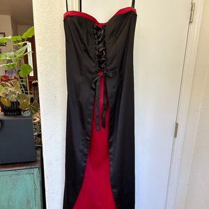 Masquerade Size 9/10, formal gown, strapless